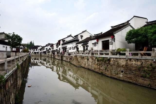 小小兵团